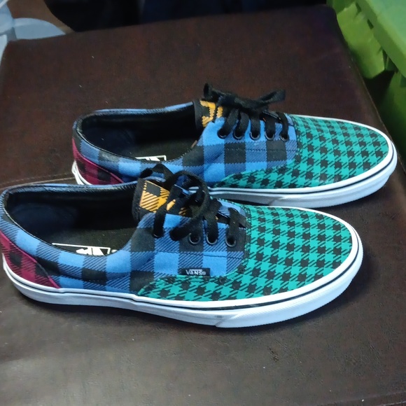 Multi colored vans - Picture 2 of 8